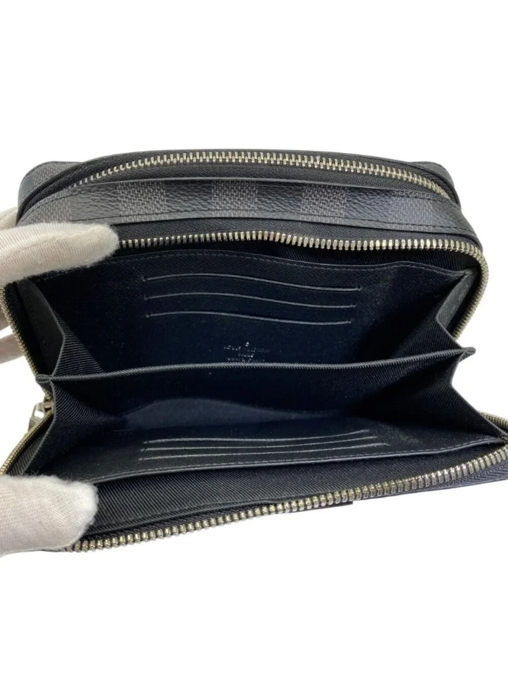 Louis Vuitton Alpha Wearable Wallet Damier Graphite Pouch Black Gray Crossbody